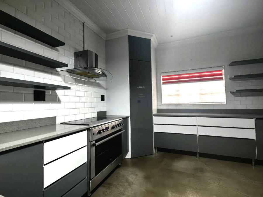 3 Bedroom Property for Sale in Protea Park North West